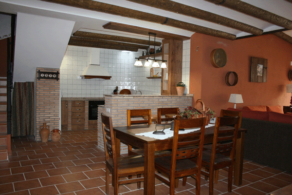 Comedor y Cocina.