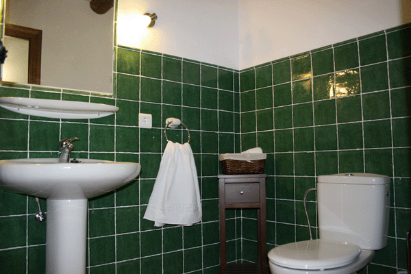 Habitaci&oacute;n El Prado. Ba&ntilde;o